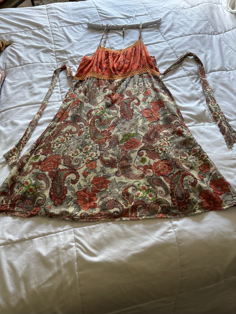 100% cotton made in India sundress! Casual to formal as elegant as it is. Size 8 - Picture 16 of 16